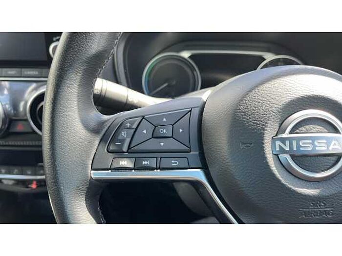 Nissan Juke JUKE 1.6 Hybrid N-Connecta 5dr Auto 