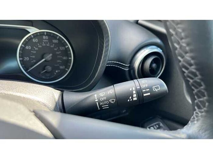 Nissan Juke JUKE 1.6 Hybrid N-Connecta 5dr Auto 