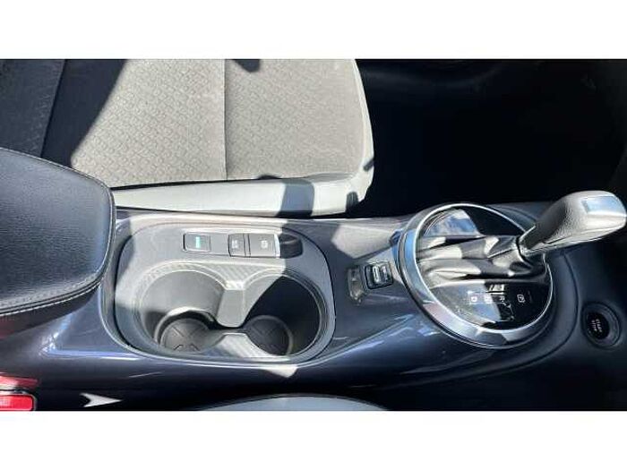 Nissan Juke JUKE 1.6 Hybrid N-Connecta 5dr Auto 