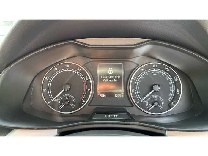 SKODA Kamiq KAMIQ 1.0 TSI 110 SE Drive 5dr 