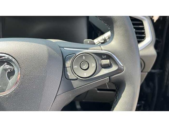Vauxhall GRANDLAND 1.6 Plug-in Hybrid Ultimate 5dr Auto 