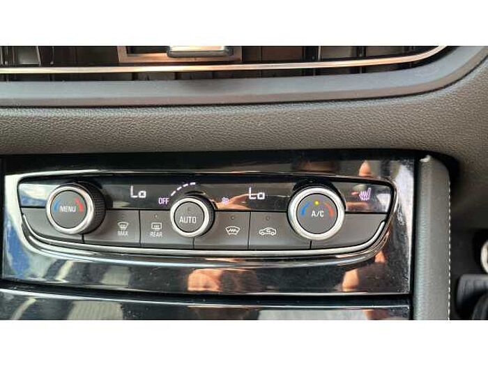 Vauxhall GRANDLAND 1.6 Plug-in Hybrid Ultimate 5dr Auto 