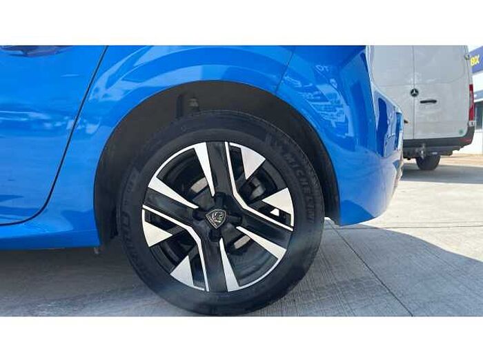 Peugeot 208 208 1.2 PureTech 100 Allure 5dr 