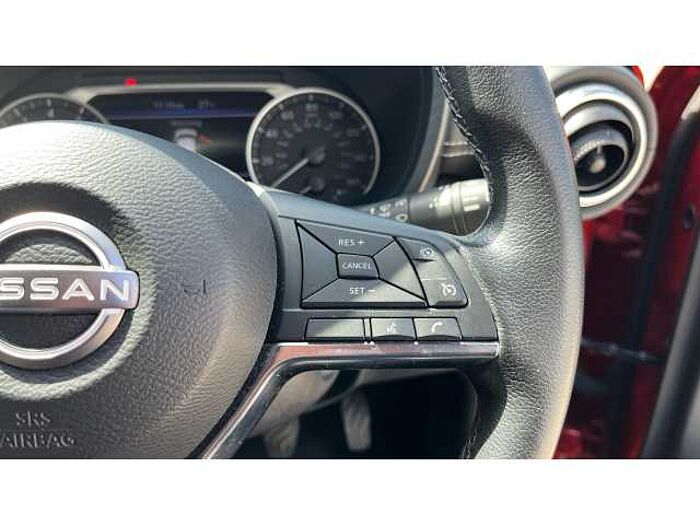 Nissan Juke JUKE 1.0 DiG-T 114 N-Connecta 5dr 