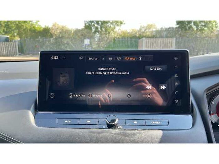 Nissan Qashqai QASHQAI 1.3 DiG-T MH 158 N-Connecta 5dr Xtronic 