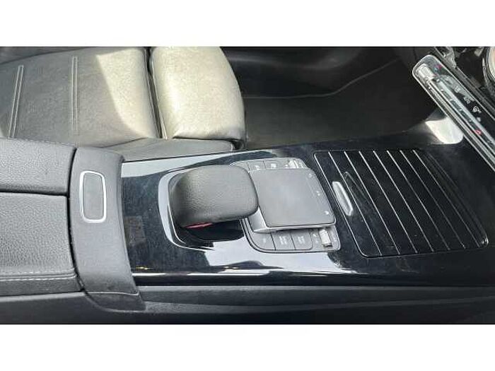Mercedes-Benz CLA 180 CLA 180 AMG Line Premium Plus 5dr Tip Auto 