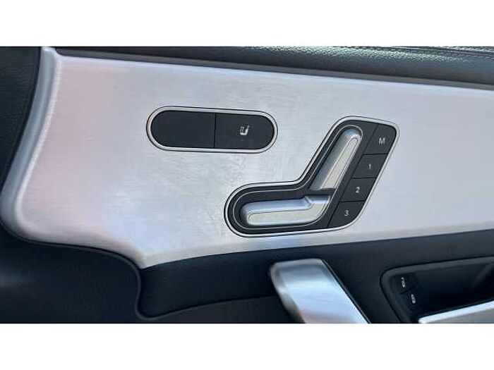 Mercedes-Benz CLA 180 CLA 180 AMG Line Premium Plus 5dr Tip Auto 