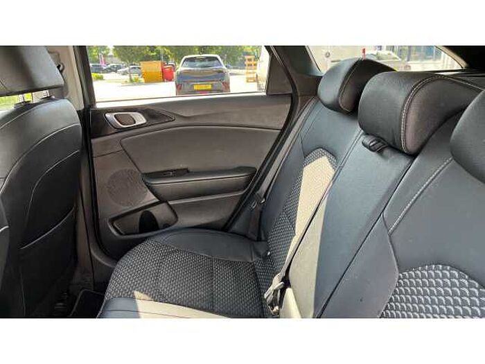 Kia Ceed CEED 1.5T GDi ISG 3 5dr DCT 