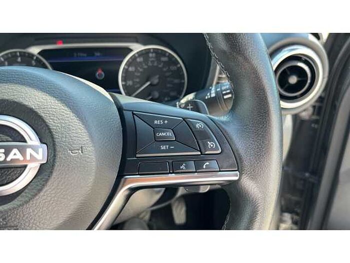 Nissan Juke JUKE 1.0 DiG-T 114 N-Connecta 5dr DCT 