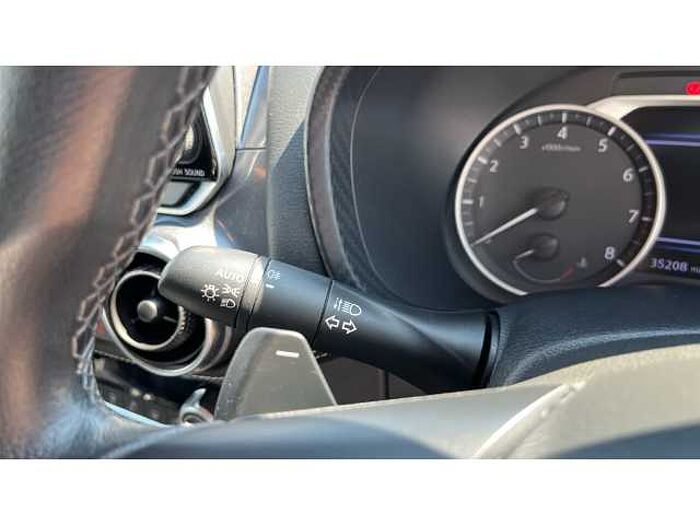 Nissan Juke JUKE 1.0 DiG-T 114 N-Connecta 5dr DCT 