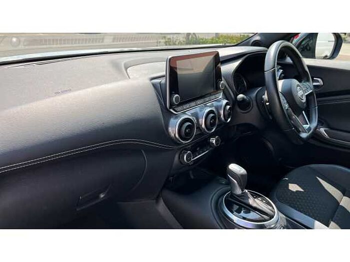 Nissan Juke JUKE 1.0 DiG-T 114 N-Connecta 5dr DCT 