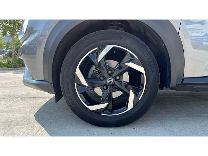 Nissan Juke JUKE 1.0 DiG-T 114 N-Connecta 5dr DCT 