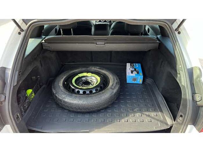 Mercedes-Benz C CLASS C200 AMG Line 5dr Auto 