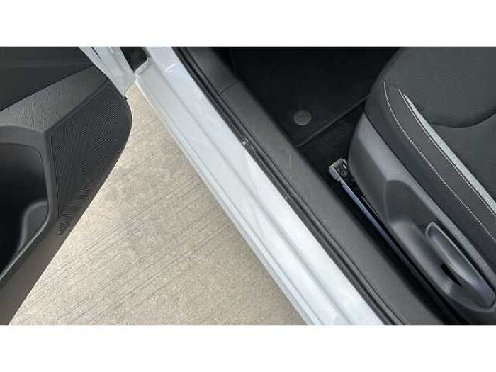 SKODA Kamiq KAMIQ 1.0 TSI 95 SE Edition 5dr 
