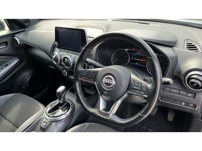 Nissan Juke JUKE 1.0 DiG-T 114 N-Connecta 5dr DCT 