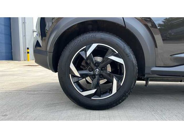 Nissan Juke JUKE 1.0 DiG-T 114 N-Connecta 5dr DCT 