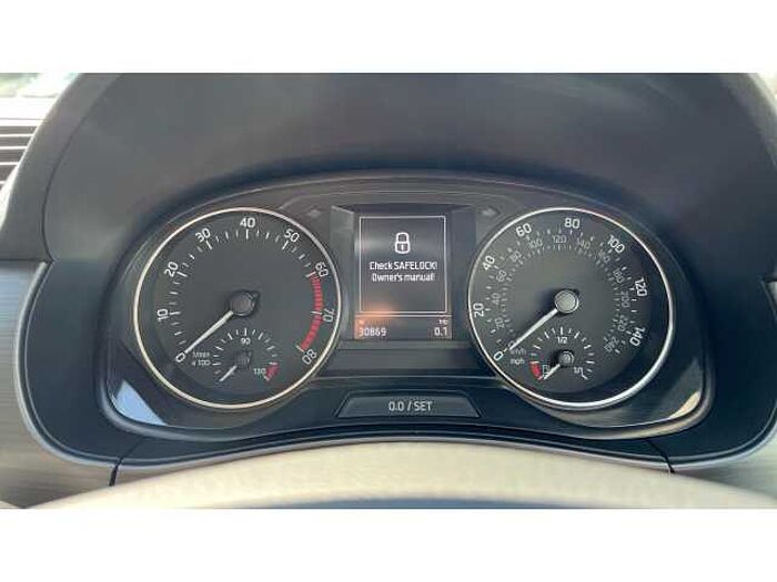 SKODA Fabia FABIA 1.0 TSI 110 SE L 5dr 