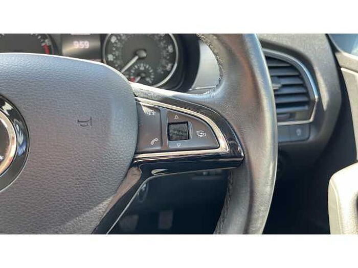 SKODA Fabia FABIA 1.0 TSI 110 SE L 5dr 