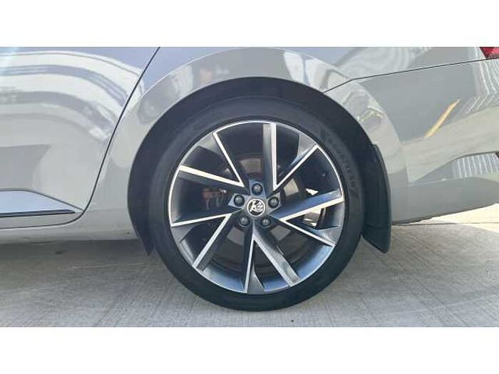 SKODA Superb SUPERB 2.0 TSI 190 Sport Line Plus 5dr DSG 