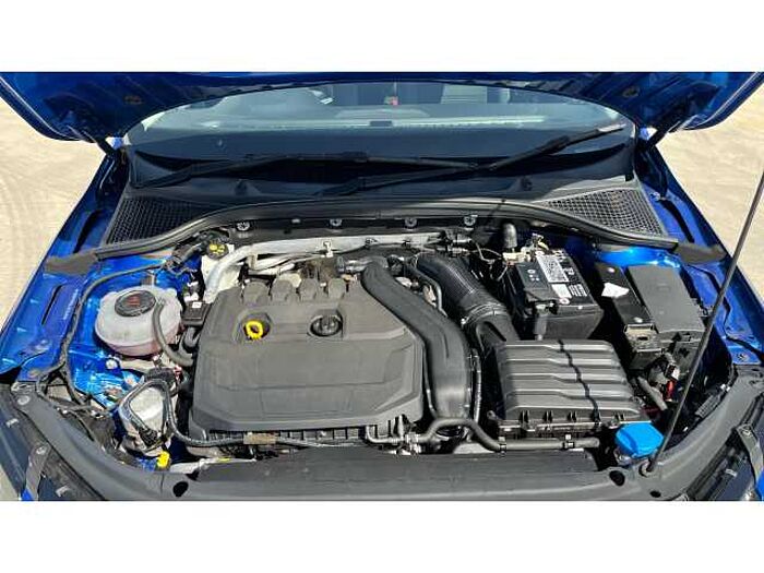 SKODA Octavia OCTAVIA 1.5 TSI SE Technology 5dr 