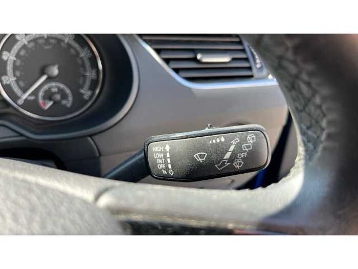 SKODA Octavia OCTAVIA 1.5 TSI SE Technology 5dr 
