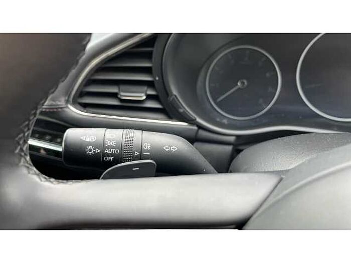 Mazda 3 3 2.5 e-Skyactiv G MHEV 140 Exclusive-Line 5dr Auto 