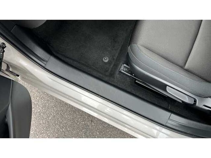 Mazda 3 3 2.5 e-Skyactiv G MHEV 140 Exclusive-Line 5dr Auto 