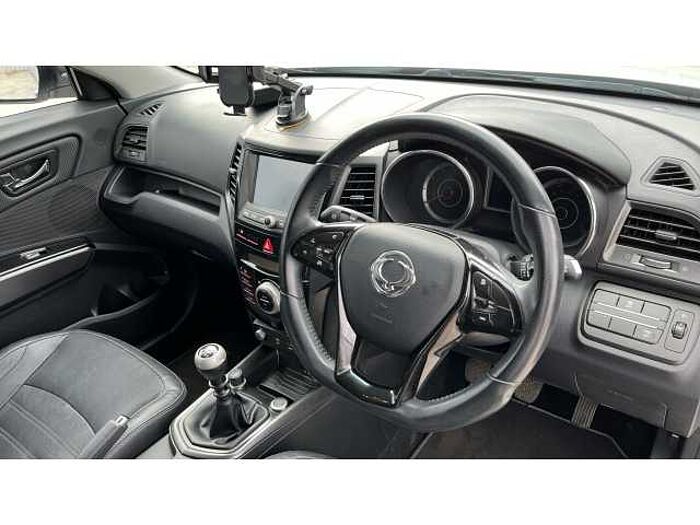 SsangYong Tivoli TIVOLI 1.6 ELX 5dr 