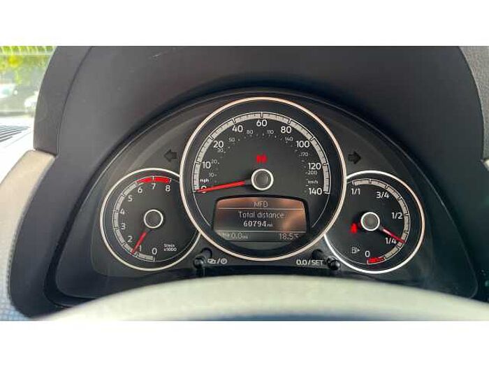 Volkswagen up! UP 1.0 BlueMotion Tech High Up 5dr ASG 