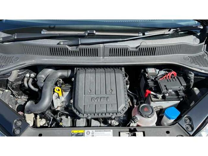 Volkswagen up! UP 1.0 BlueMotion Tech High Up 5dr ASG 