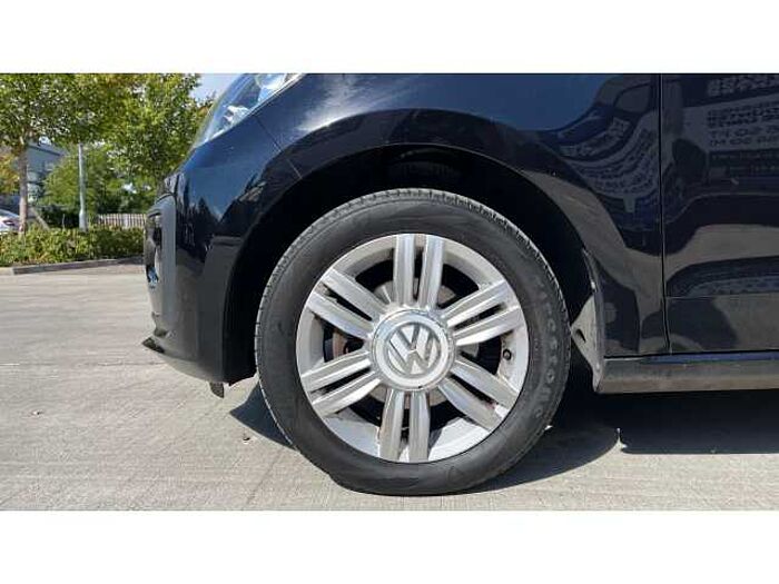 Volkswagen up! UP 1.0 BlueMotion Tech High Up 5dr ASG 