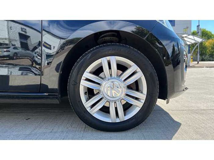Volkswagen up! UP 1.0 BlueMotion Tech High Up 5dr ASG 