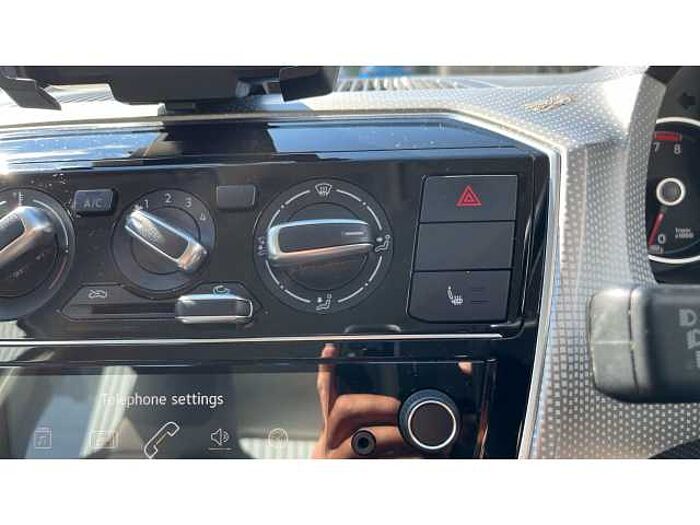 Volkswagen up! UP 1.0 BlueMotion Tech High Up 5dr ASG 