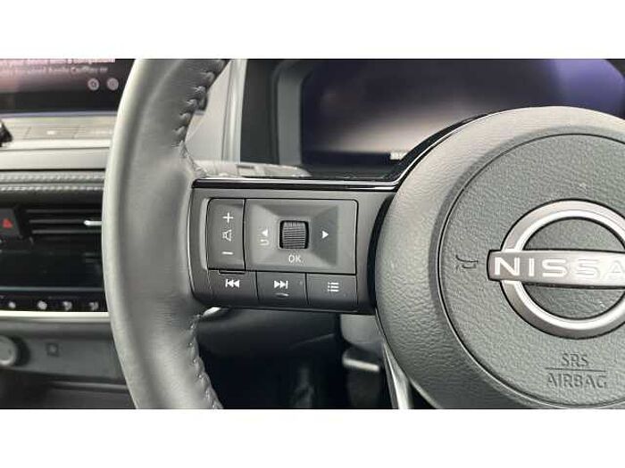 Nissan Qashqai QASHQAI 1.3 DiG-T MH N-Connecta 5dr 
