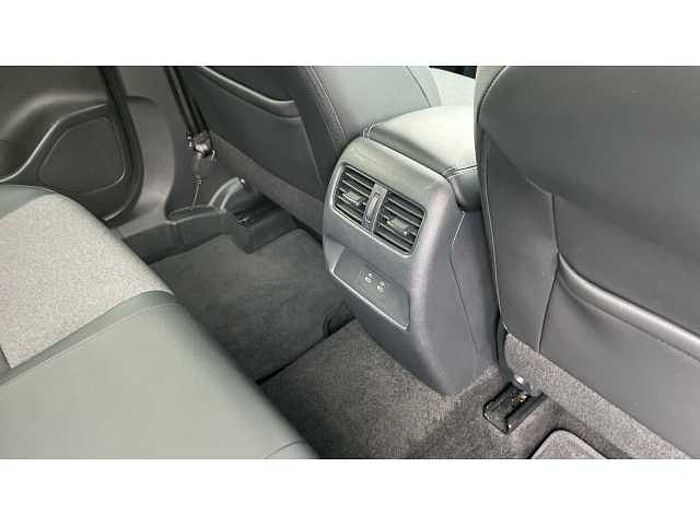 Nissan Qashqai QASHQAI 1.3 DiG-T MH N-Connecta 5dr 