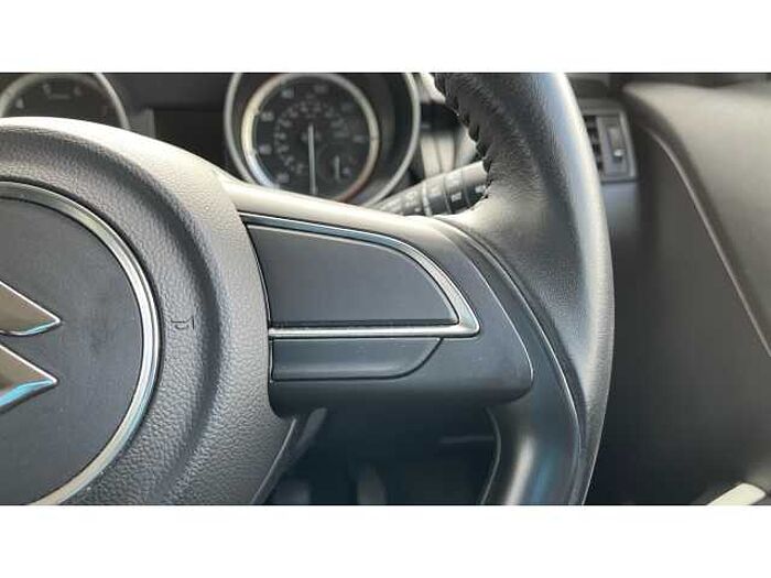 Suzuki Swift SWIFT 1.2 Dualjet SHVS SZ-T 5dr 