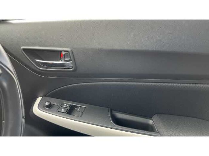 Suzuki Swift SWIFT 1.2 Dualjet SHVS SZ-T 5dr 
