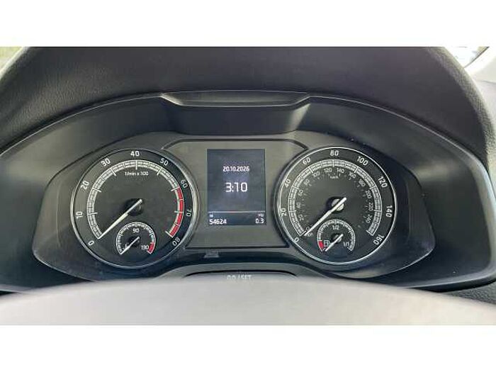 SKODA Karoq KAROQ 1.5 TSI SE 5dr DSG 