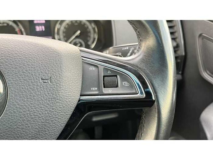 SKODA Karoq KAROQ 1.5 TSI SE 5dr DSG 
