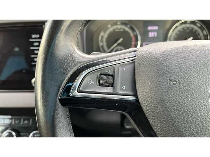 SKODA Karoq KAROQ 1.5 TSI SE 5dr DSG 