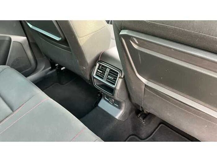 SKODA Karoq KAROQ 1.5 TSI SE 5dr DSG 