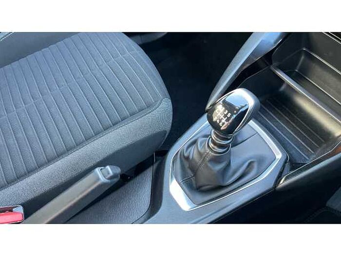 Peugeot 2008 2008 1.2 PureTech Active 5dr 