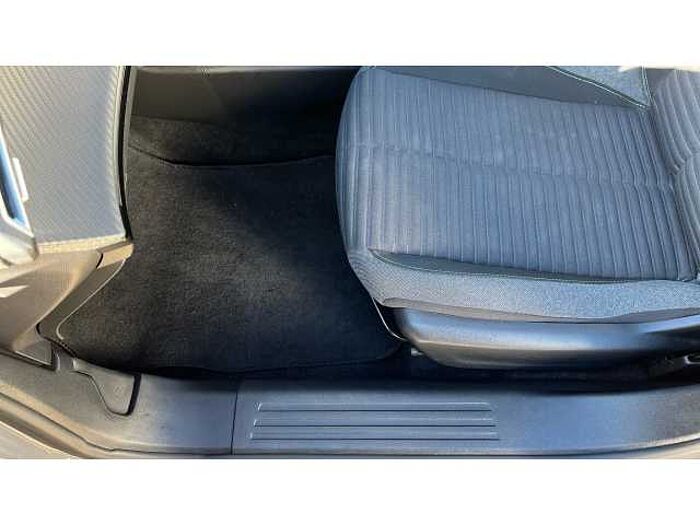Peugeot 2008 2008 1.2 PureTech Active 5dr 