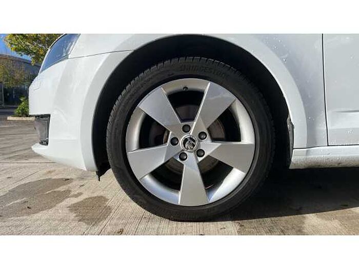 SKODA Octavia OCTAVIA 1.4 TSI 150 SE Sport 5dr DSG 