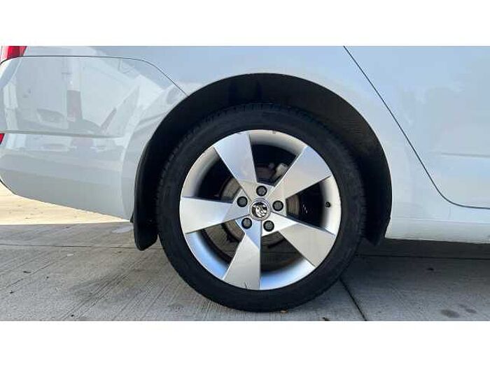 SKODA Octavia OCTAVIA 1.4 TSI 150 SE Sport 5dr DSG 