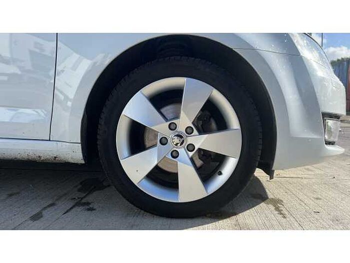 SKODA Octavia OCTAVIA 1.4 TSI 150 SE Sport 5dr DSG 